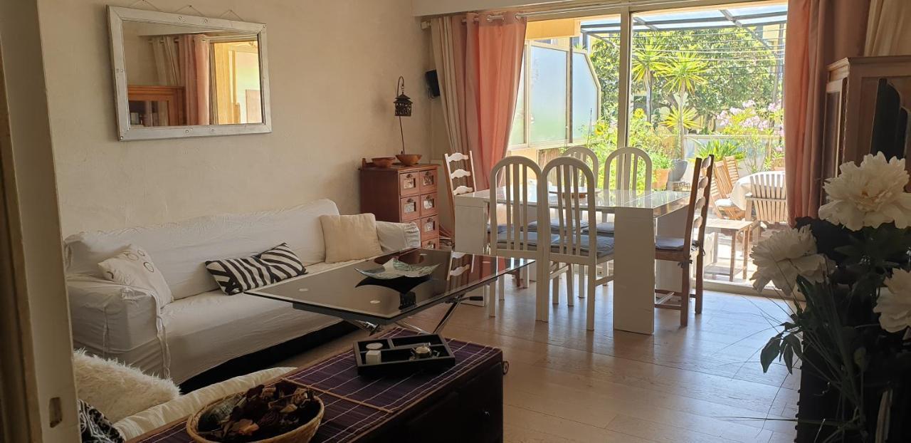 Appartement Angela Golfe-Juan Bagian luar foto