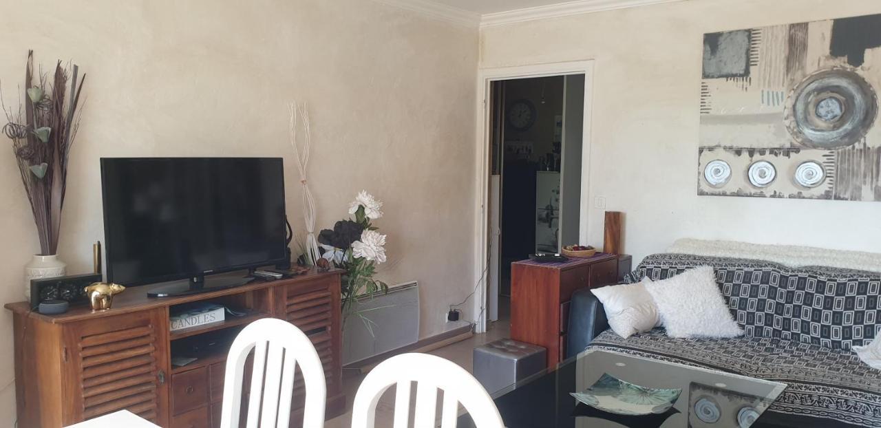 Appartement Angela Golfe-Juan Bagian luar foto