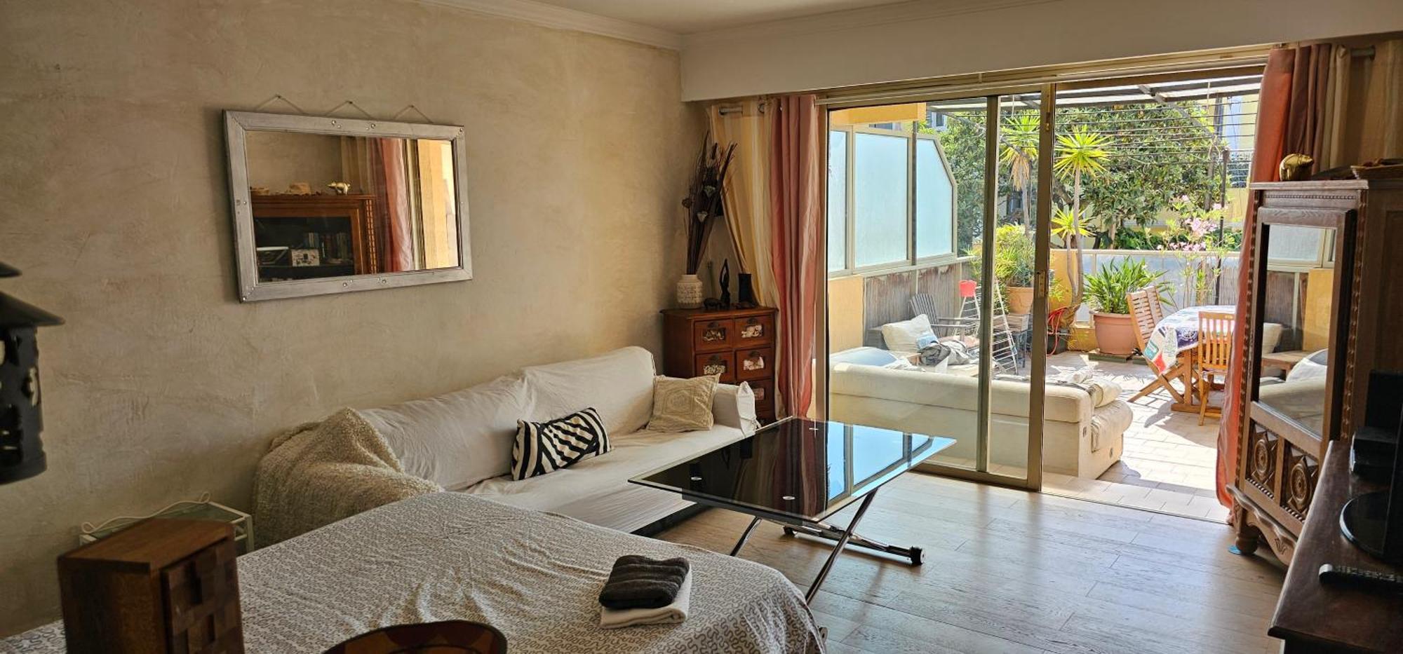 Appartement Angela Golfe-Juan Bagian luar foto