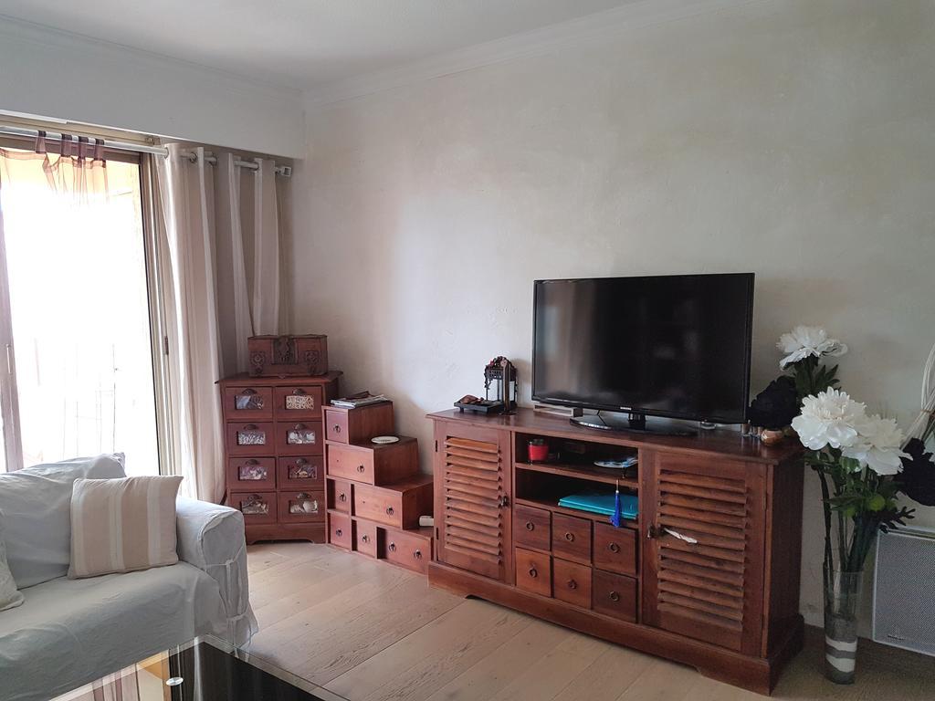 Appartement Angela Golfe-Juan Bagian luar foto